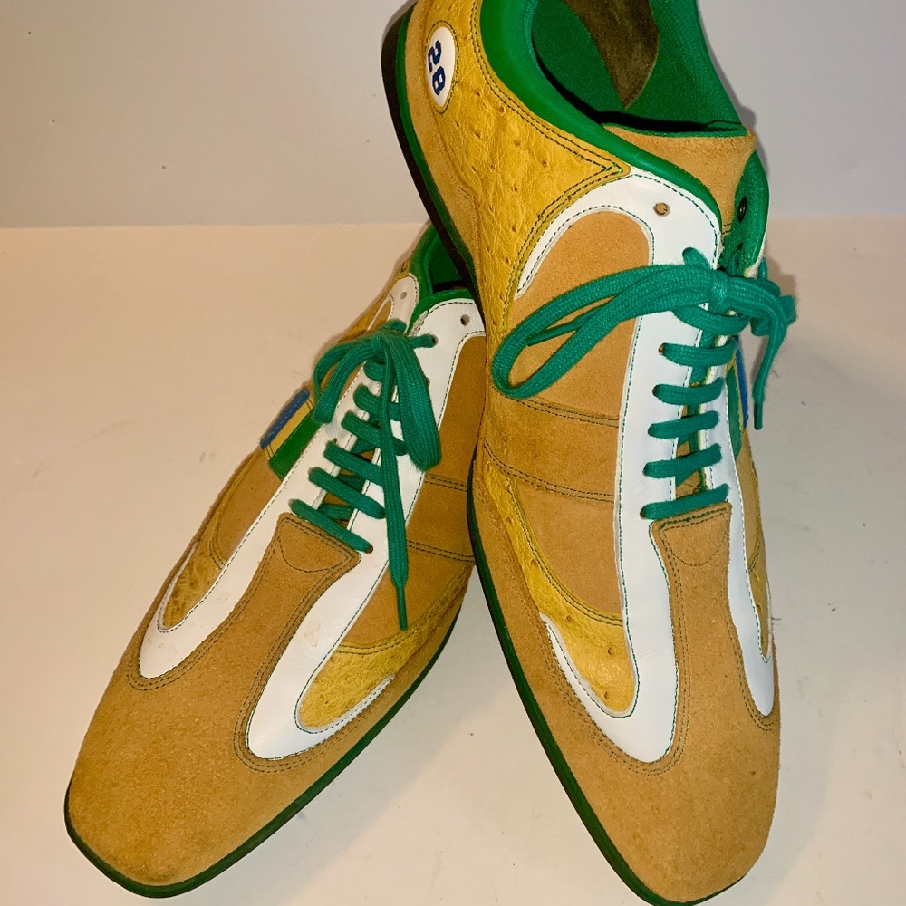 Rare/Collectable • New COLE HAANS